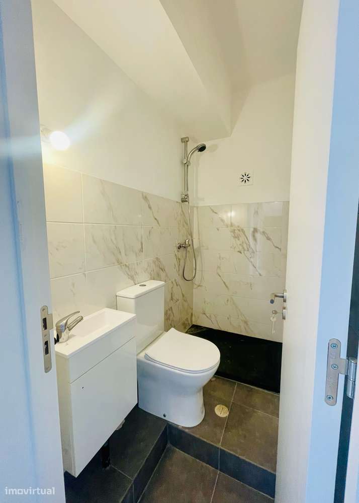 Apartamento T3 Remodelado - Grande imagem: 4/9