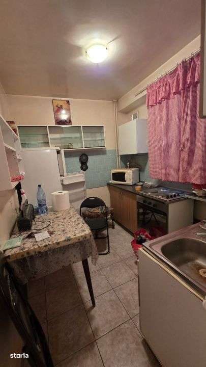 Vanzare 2 camere parter Drumul Taberei piata-3