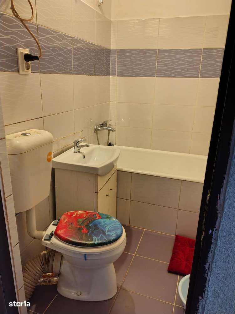 Garsonieră etaj 1, str. Ostrovului - Imagine principală: 5/8