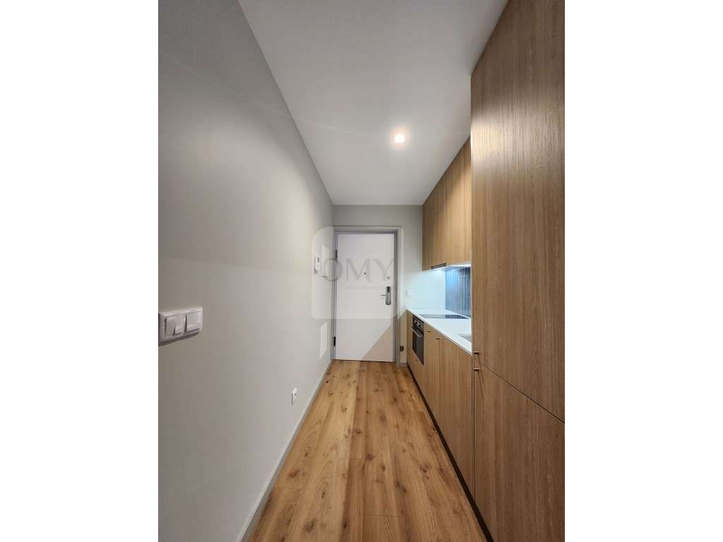 Estúdio Pronto a Habitar no Centro Histórico de Vila Real - Grande imagem: 5/7