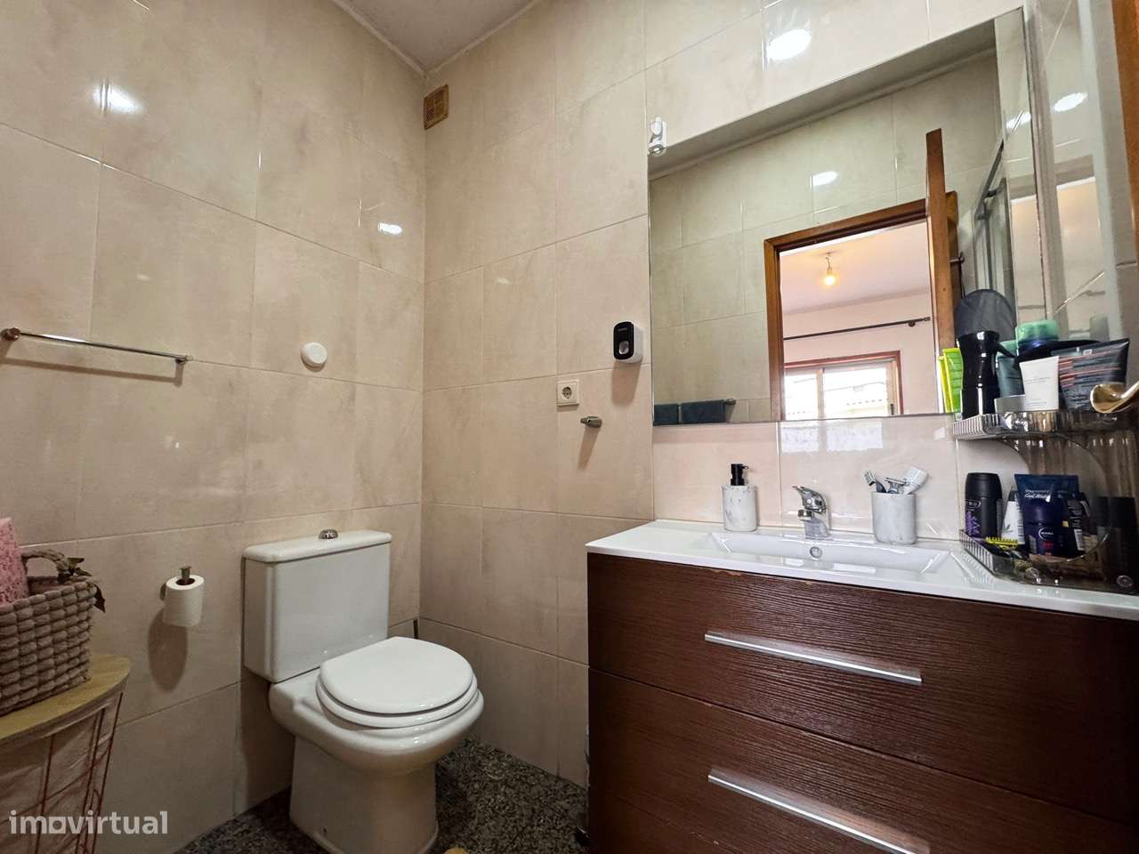 Moradia T4 com jardim e garagem em Vila do Conde-14