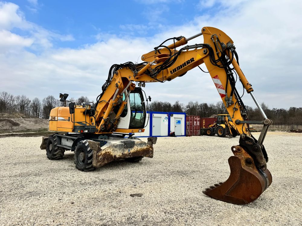 Liebherr 314 2010