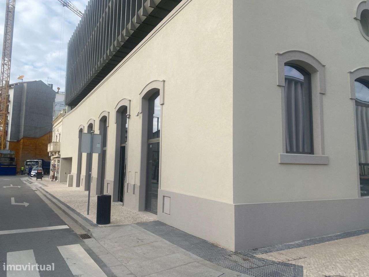 Lojas inseridas no Empreendimento Aveiro Station - Grande imagem: 3/10