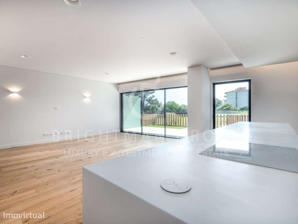 Apartamento T4 com jardim privativa, em Carcavelos-12