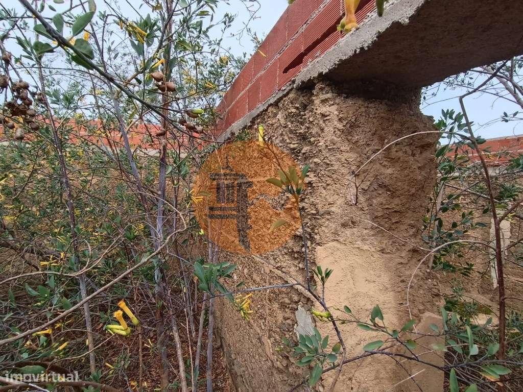 MORADIA TÍPICA ISOLADA COM 215 M2 EM ALVES - SANTANA DE CAMBAS - MÉ... - Grande imagem: 5/31