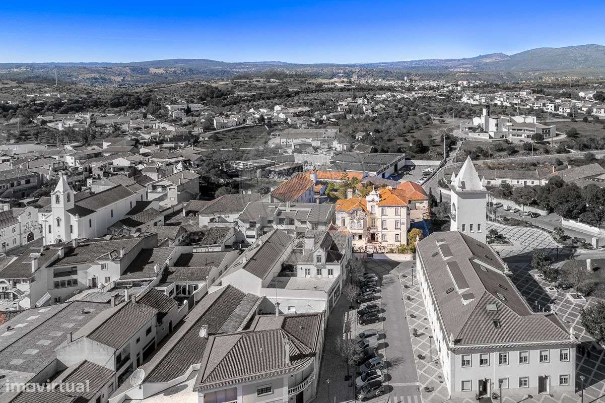 Moradia T11 para venda - Grande imagem: 4/50