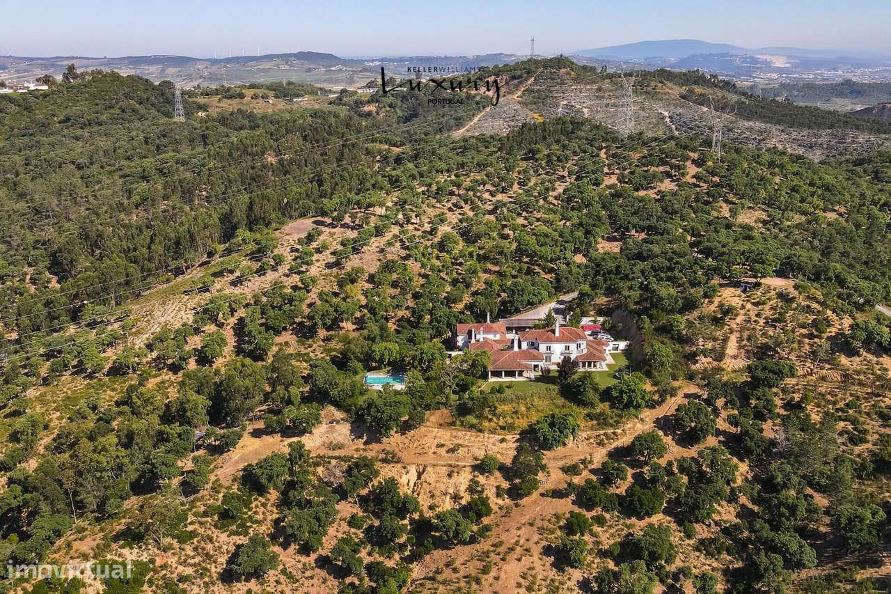Propriedade única a 20 minutos de Lisboa com Vista Deslumbrante para a - Grande imagem: 3/60