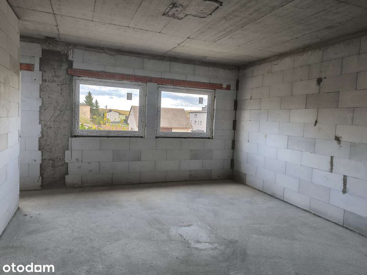 Dwupoziomowe mieszkanie z poddaszem do aranżacji| 3 min od Skawiny-6