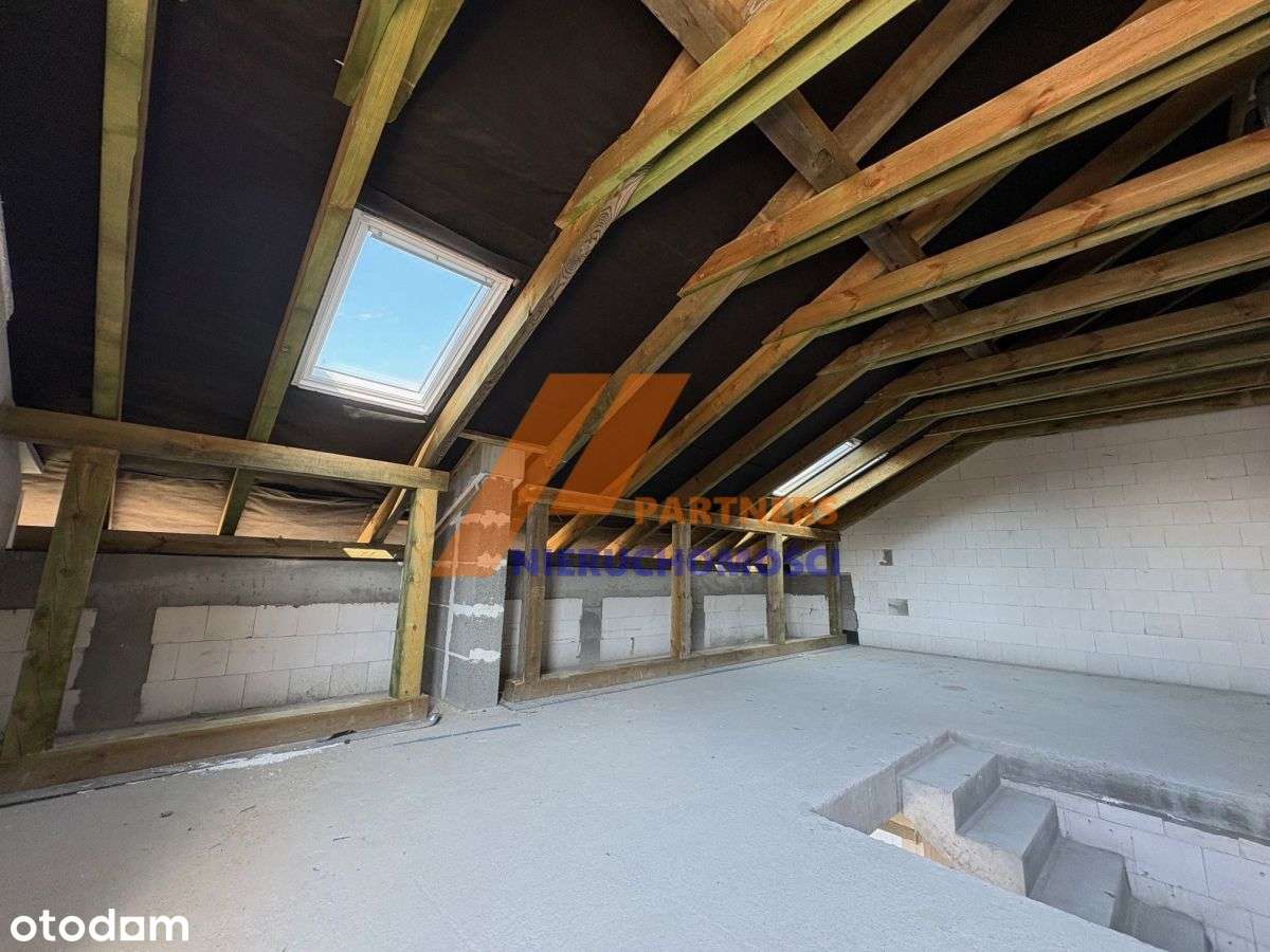 Segment z ogrodem i poddaszem użytkowym.-14