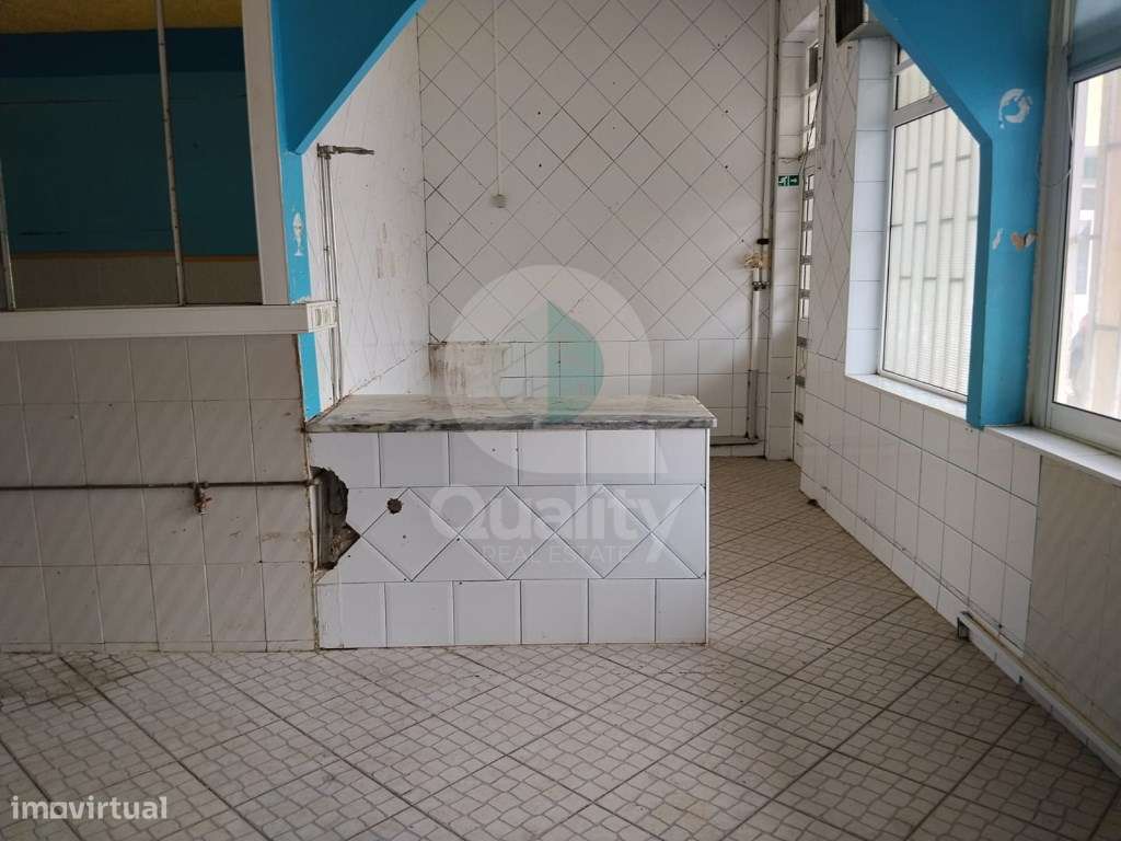 Arrendamento de Espaço Comercial no Centro do Barreiro - Grande imagem: 2/24