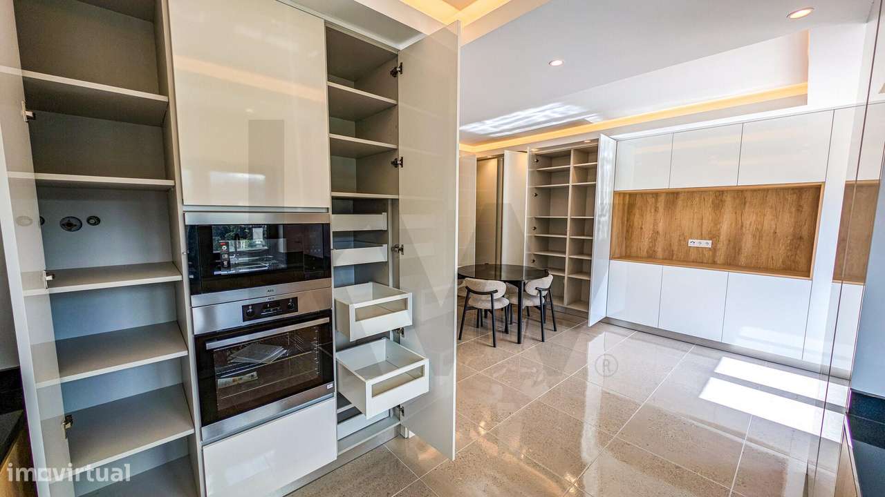 Moradia nova T4+2 Mobilada com Vista Montanha em Lordelo – Vila Real-28