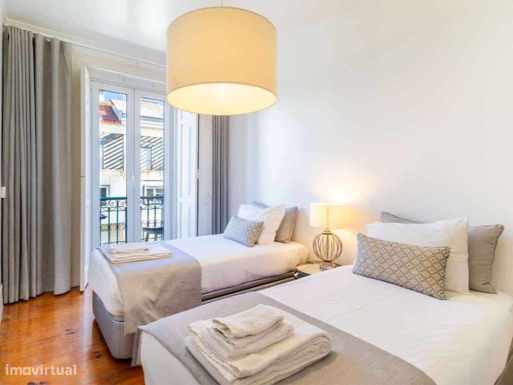 T3 na Estefânia, Remodelado e com Licença AL-14