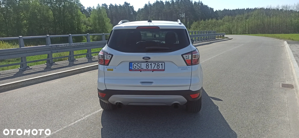 Ford Escape 2.0 EcoBoost AWD Titanium - 22