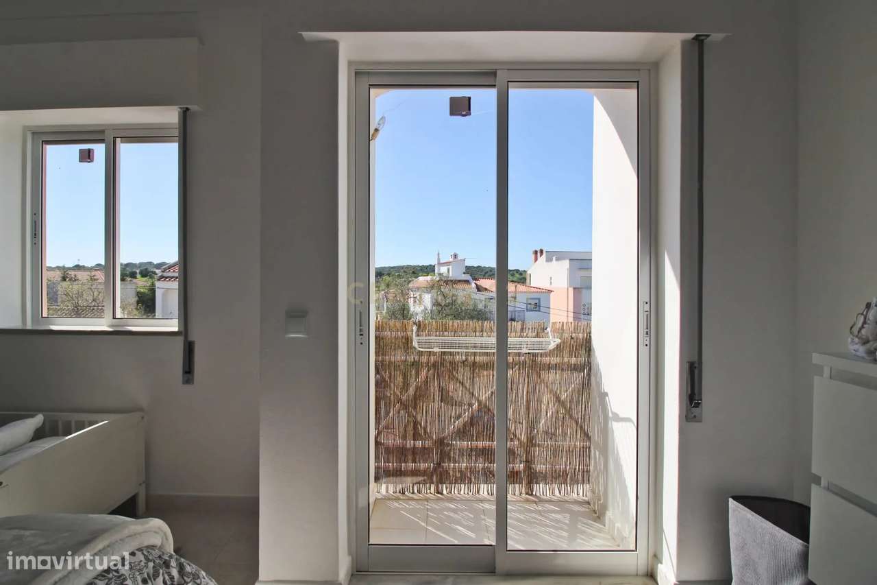 Apartamento T2 situado em Odiáxere, lagos.-14