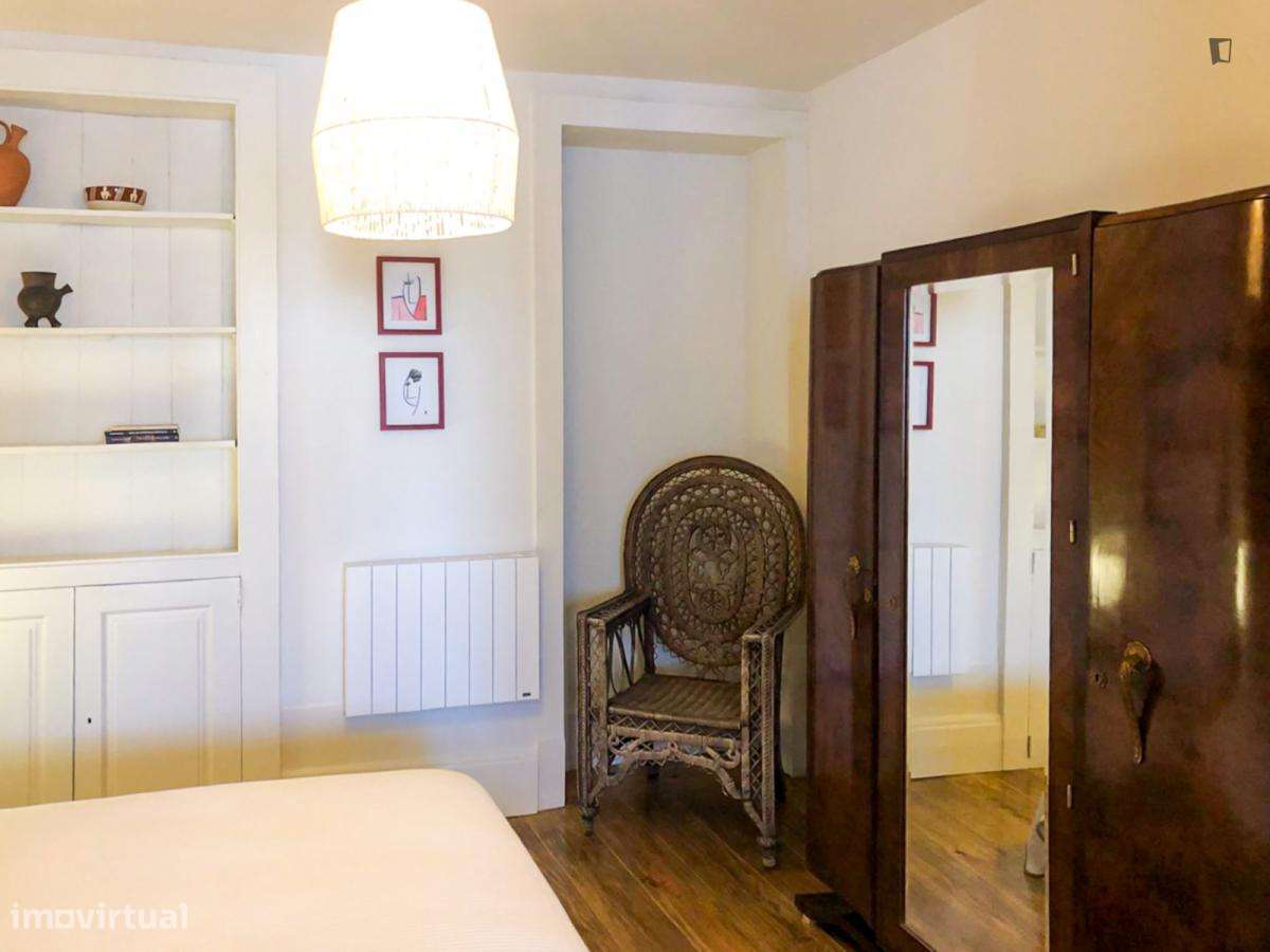 Apartamento com 1 quartos - localizado em Paranhos Porto - Grande imagem: 5/7