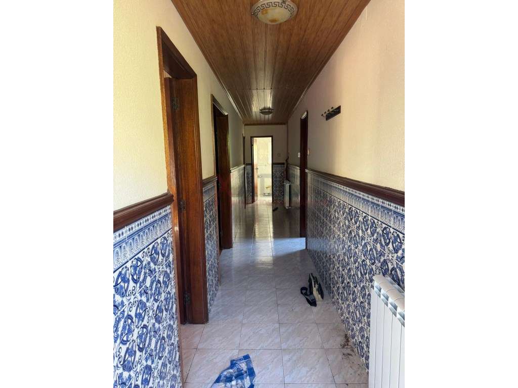 Moradia com Negócio Incluído na Serra da Estrela - Oportunidade Úni... - Grande imagem: 3/31