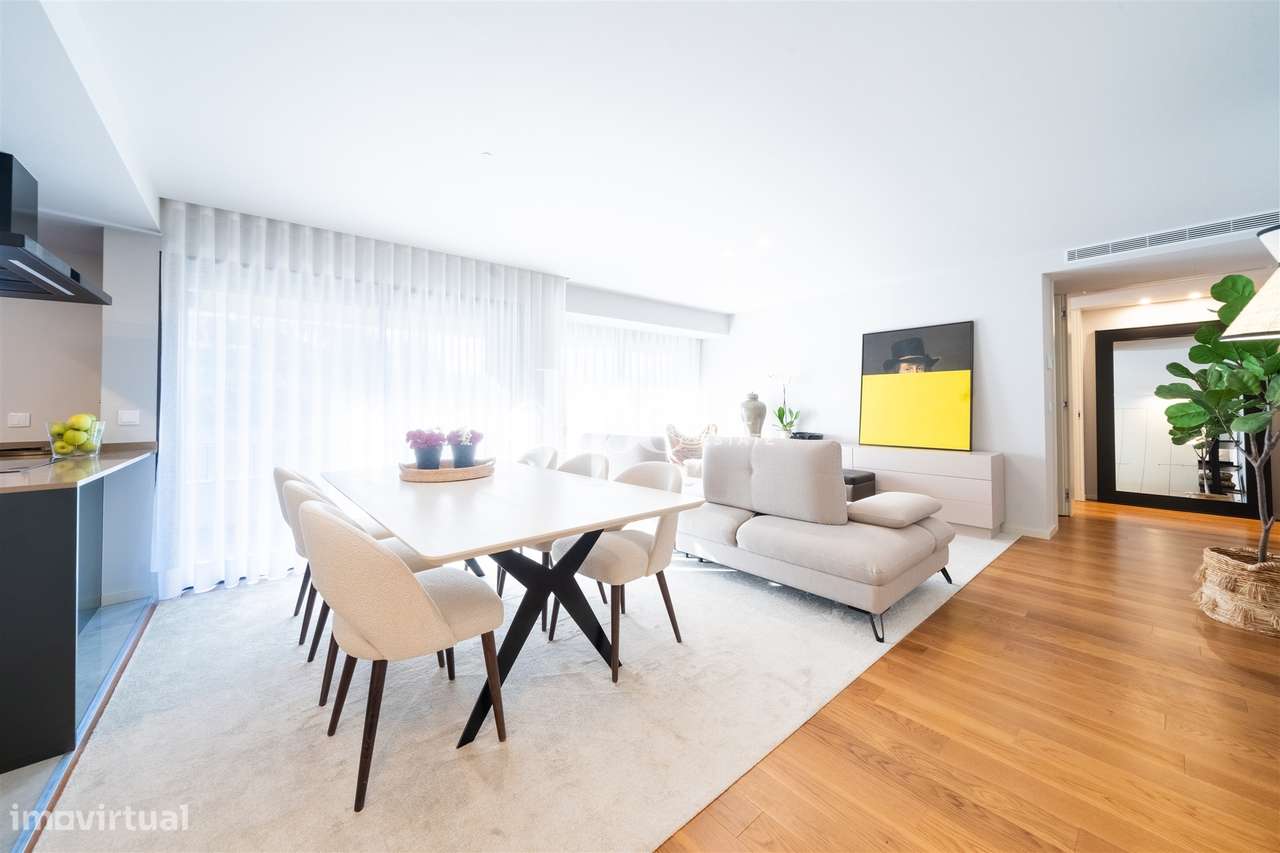 Apartamento T2 novo no centro da cidade-5