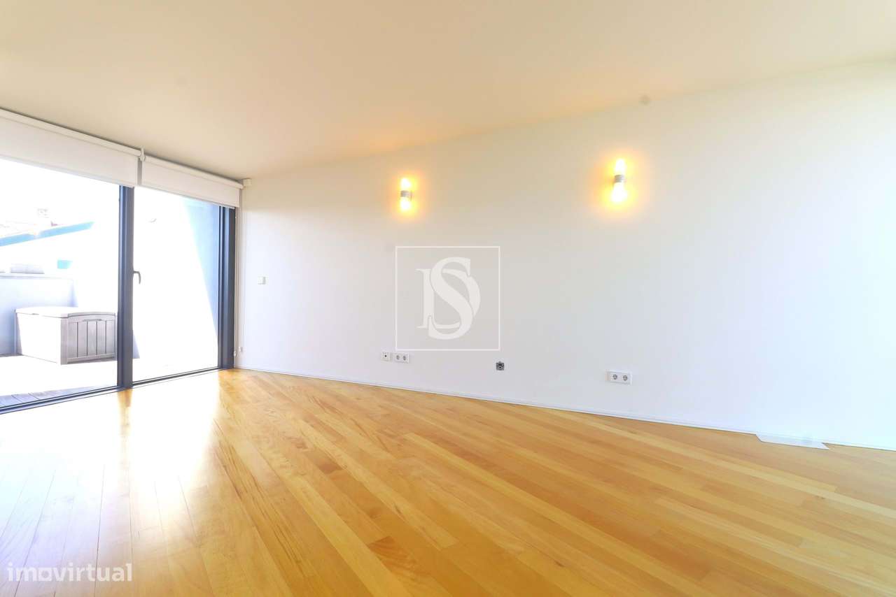 Moradia T3 em Cond. Fechado c/ PISCINA, em frente à PRAIA - Grande imagem: 4/30