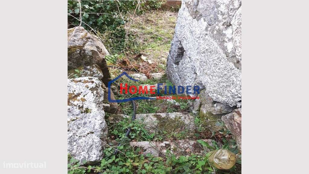 Moradia para Restauro - Fiães, Melgaço-21