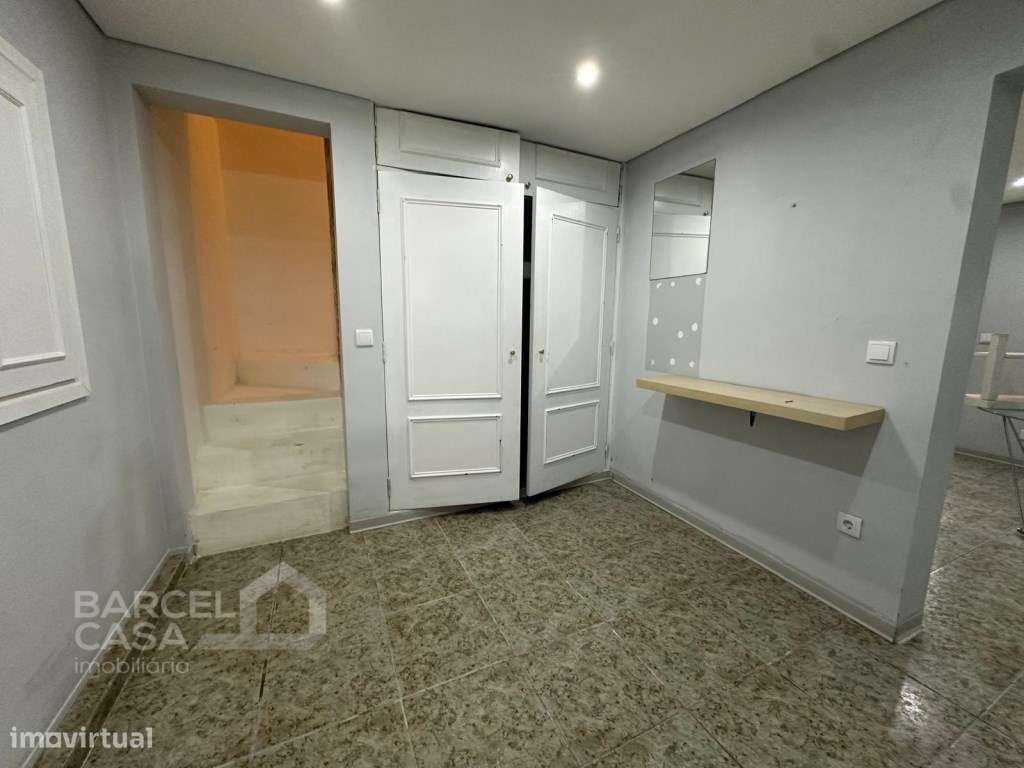 Moradia T3 com duas habitações independentes em Deocriste - Viana d...-10