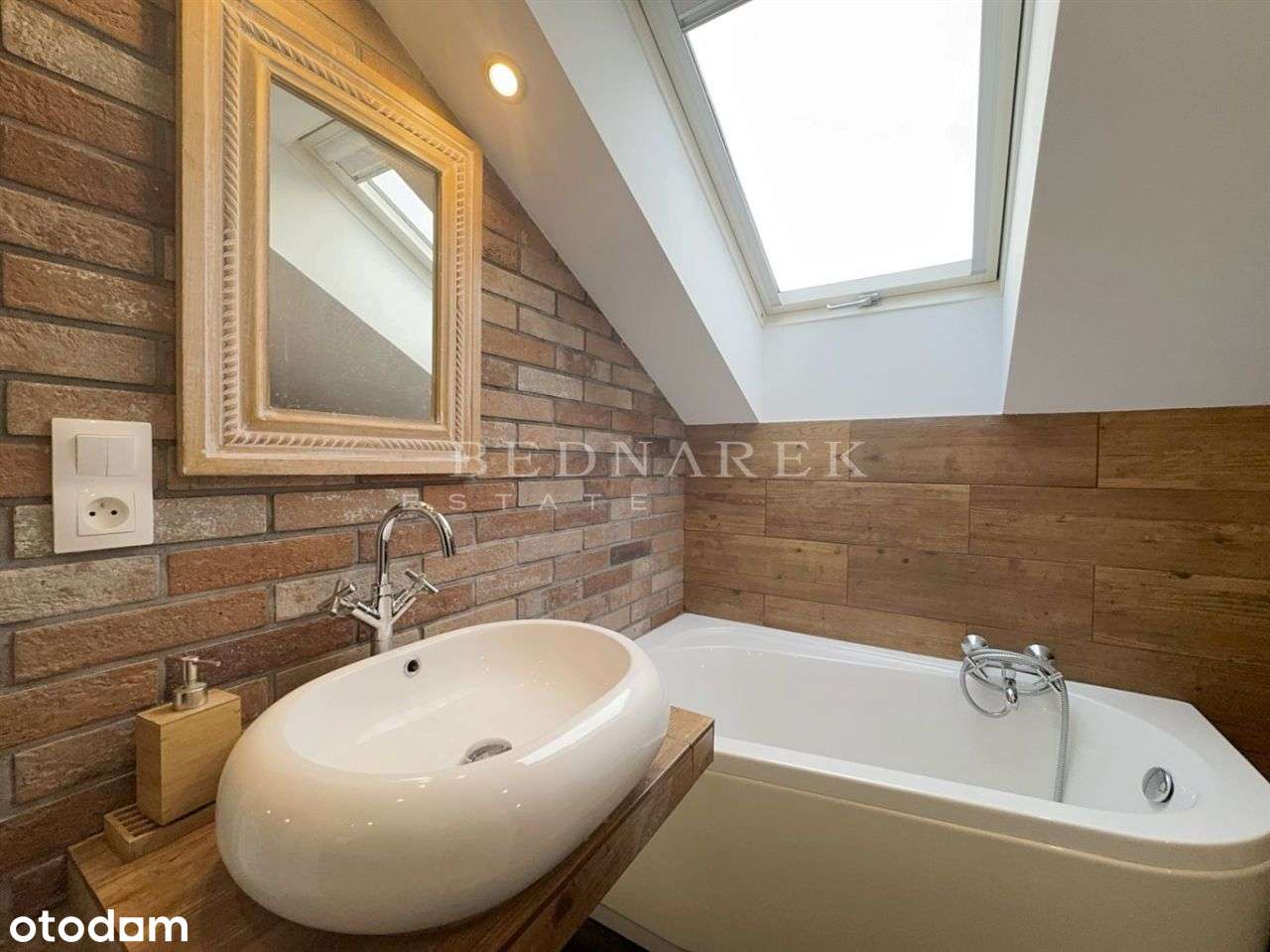 Podlesie – mieszkanie z tarasem i garażem-9