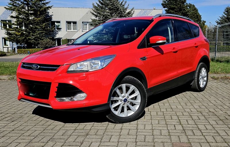 Ford Kuga II 2.0 TDCi 2x4 Titanium 2015