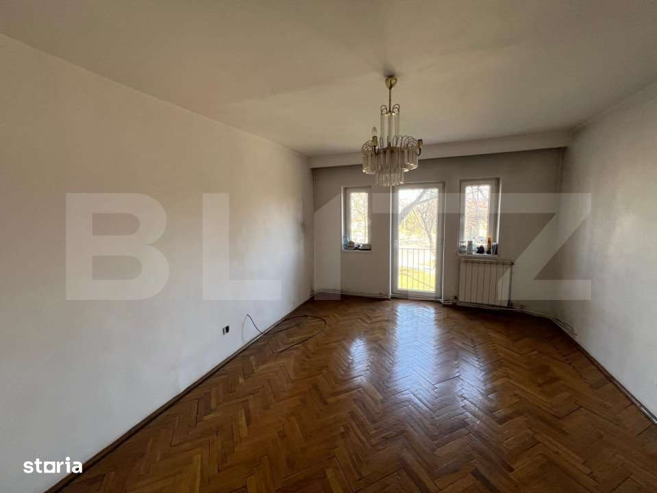 Apartament cu 5 camere, etaj 1, 112 mp, zona liceului Economic - Imagine principală: 1/5