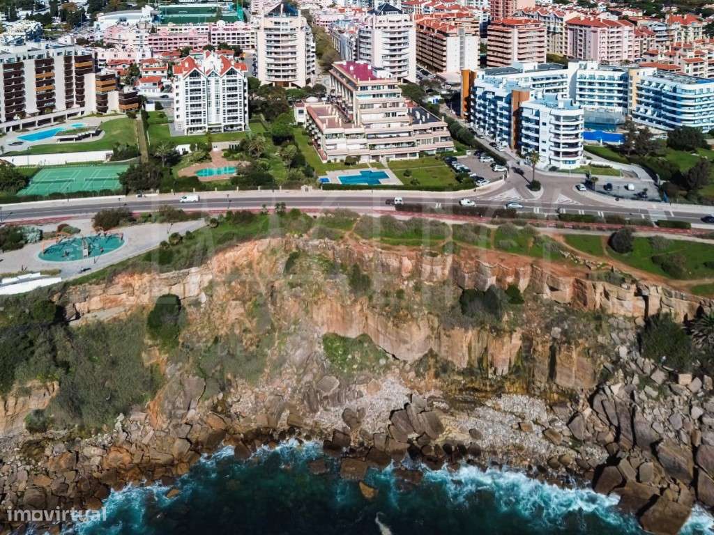 Apartamento T1 de Luxo na Guia - Condomínio Fechado com Vista Mar-2