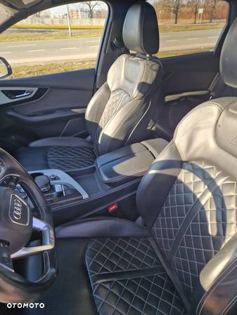 Audi SQ7 4.0 TDI Quattro Tiptronic - 11