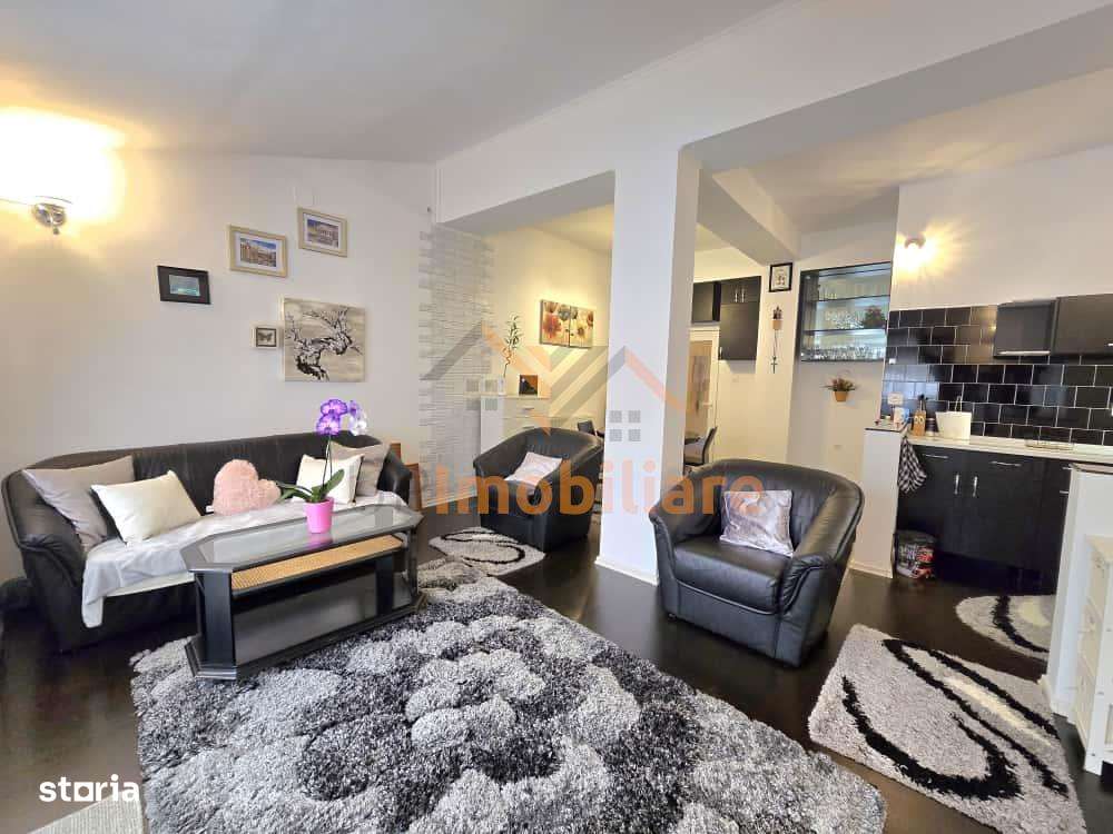 CASA P+M | ZONA PARCUL I.C.BRATIANU | ORADEA - Imagine principală: 3/20