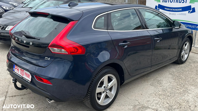 Volvo V40 D4 Summum - 3