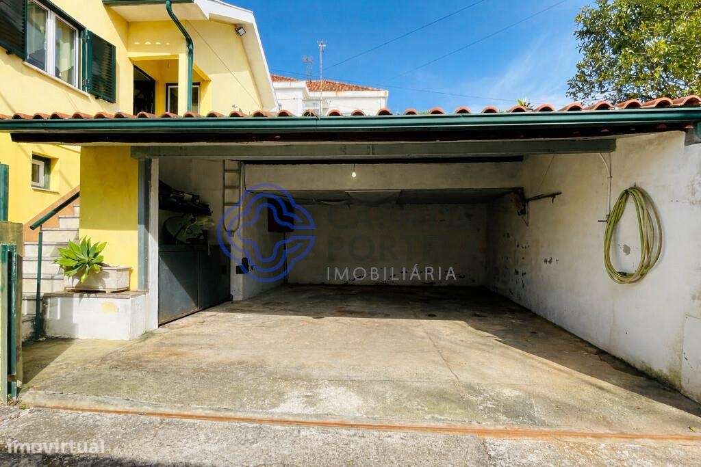 Moradia Exclusiva em Zona Tranquila de Ceira-28