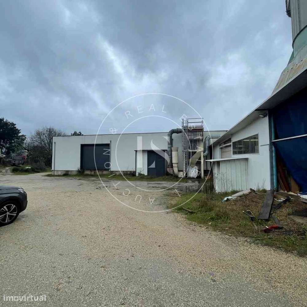 Armazém Industrial | Braga - Grande imagem: 5/26