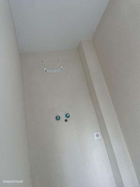 Aluga-se T0 em Paço de Arcos - Grande imagem: 4/12