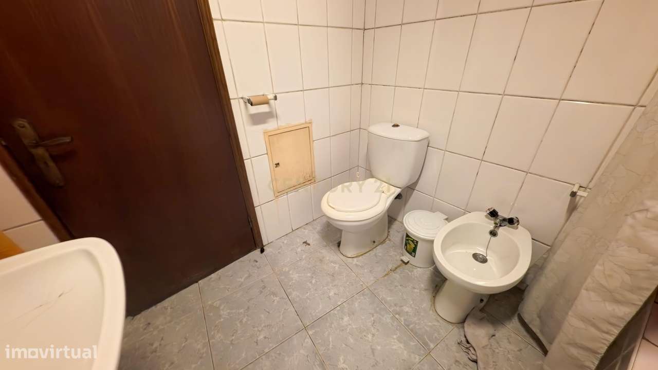 Edifício para Recuperação em Viseu - Oportunidade Única-6