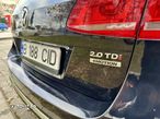 Volkswagen Passat Variant 2.0 TDI 4Motion BlueMotion Technology Highline DSG - 10