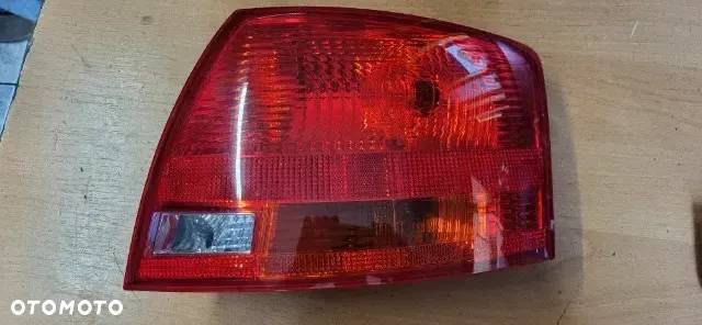 Lampa prawy tył tylna prawa Audi A4 B7 2005 - 2008 8E9945096E - 1