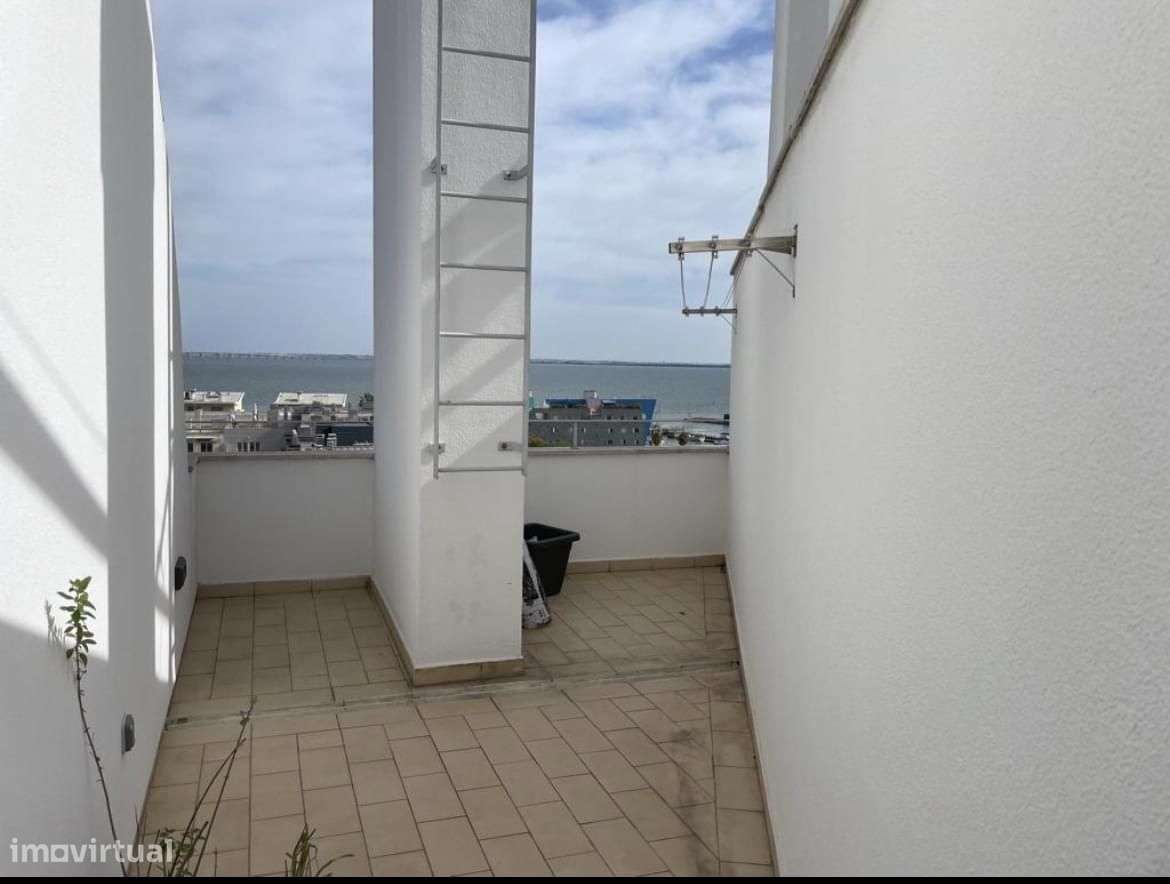 Duplex T2 com vista, Parque das Nações, Lisboa - Grande imagem: 2/15