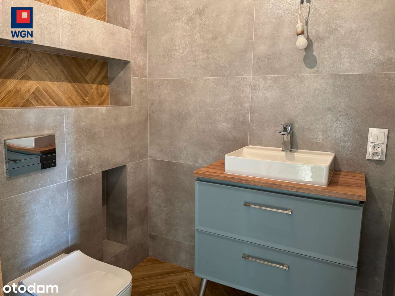 Gustownie wykończony dom w okolicach Kłodzka na sprzedaż.-8