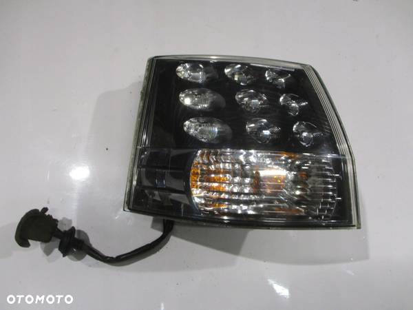 LAMPA TYŁ TYLNA LEWA W BŁOTNIK OUTLANDER II LIFT LED 10-12 - 2