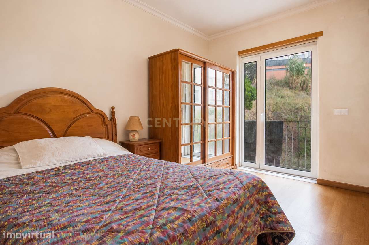Apartamento T3 com Garagem Dupla na Quinta da Borloteira, Figueira da-21
