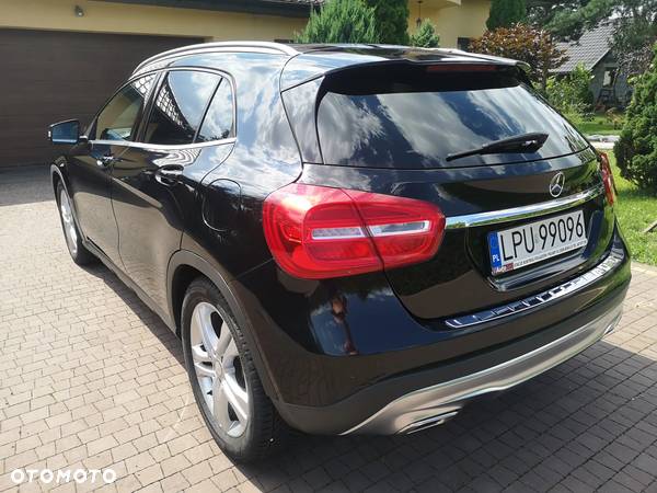 Mercedes-Benz GLA 220 CDI 4Matic 7G-DCT - 5