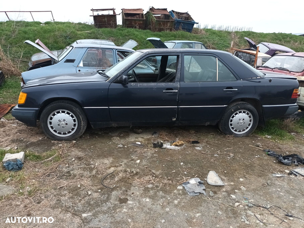 Dezmembrari  Mercedes-Benz W124  1993  > 1995 260E Benzina - 8