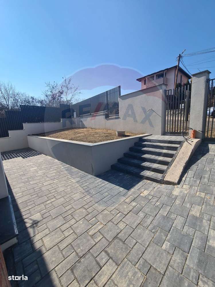 Vând Casă, in Borhanci - Imagine principală: 4/12