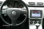 Volkswagen Passat 1.4 TSI Highline DSG - 9