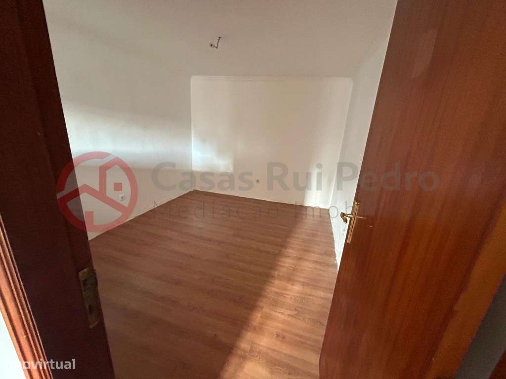 Apartamento T2 num 1º andar na Graça, Lisboa - Grande imagem: 5/16
