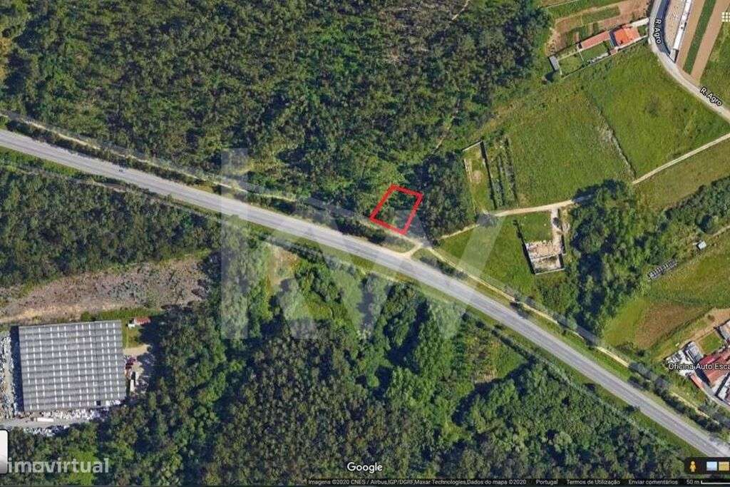 Terreno rústico com 700m2 na Avenida Jaime Isidoro (VL5) em Perosinho-17