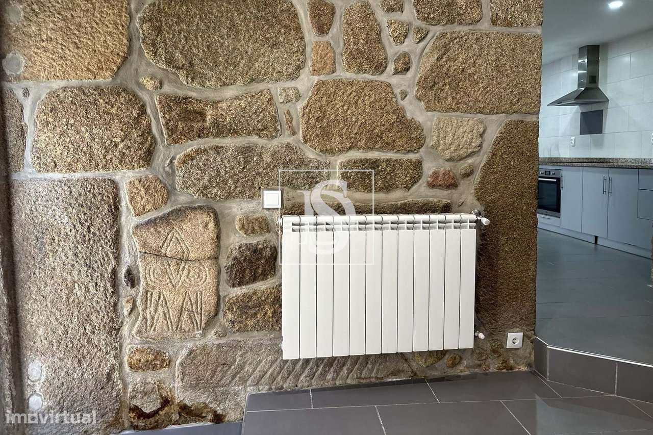 Moradia T3 remodelada em Santa Ovaia de Cima - Grande imagem: 5/23