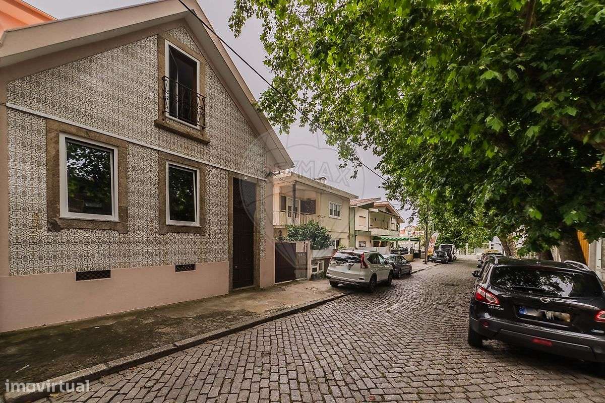 Moradia T5 para venda - Grande imagem: 2/26