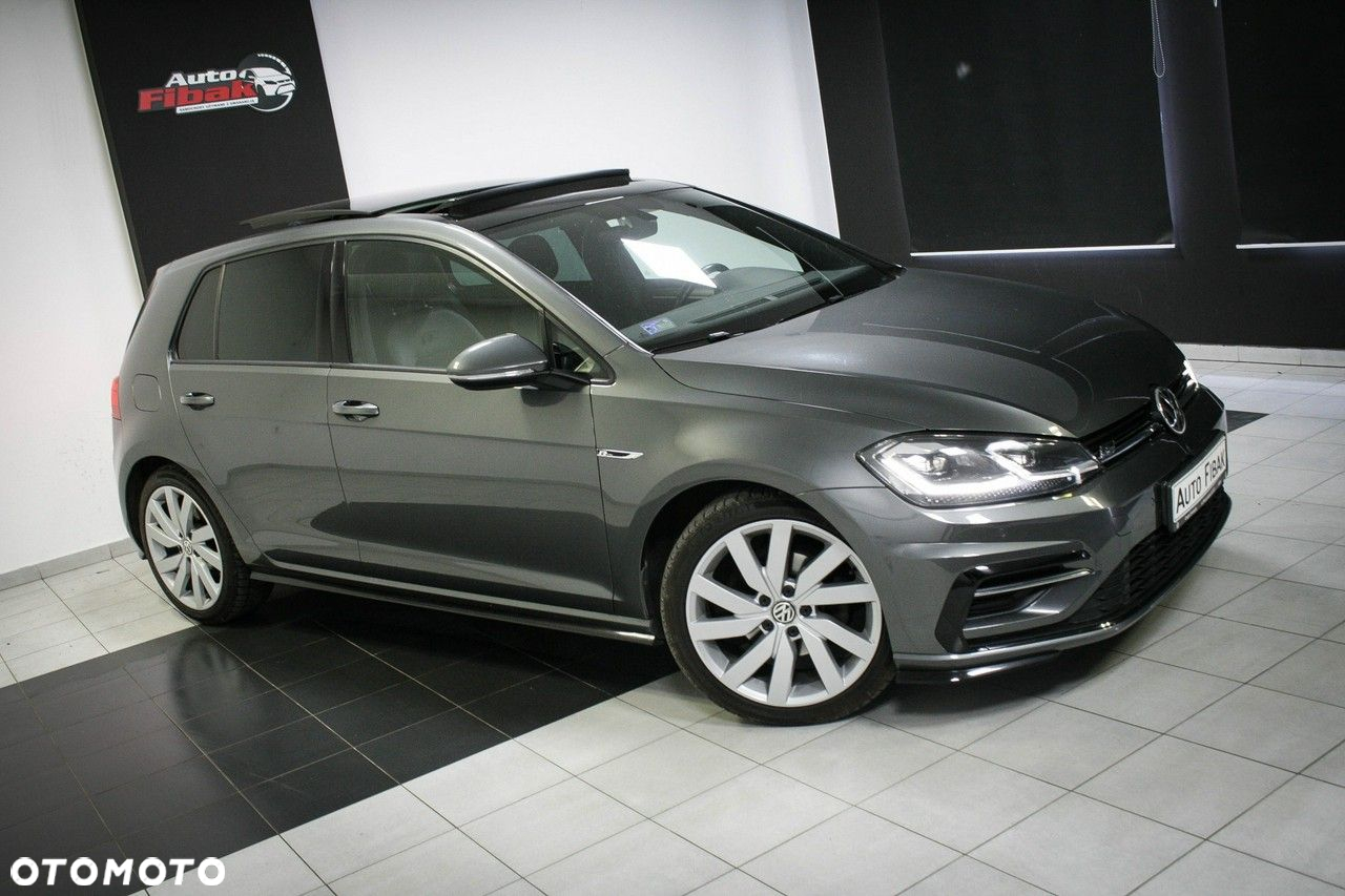 Volkswagen Golf - 7